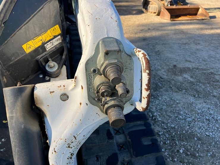 2022-bobcat-t66-image-10