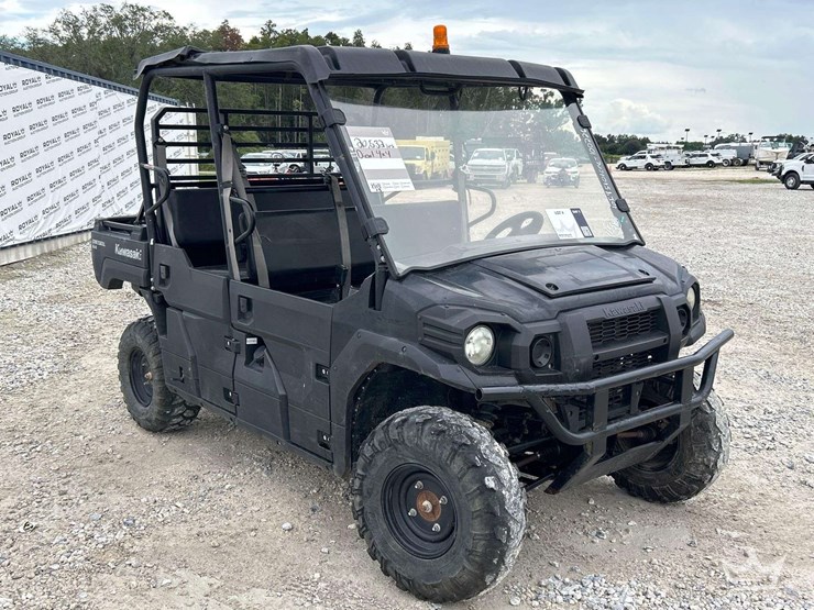 2021-kawasaki-mule-4x4-4-person-diesel-utility-cart-image-2