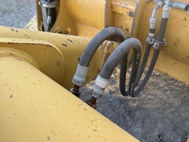 2007-caterpillar-414e-image-14