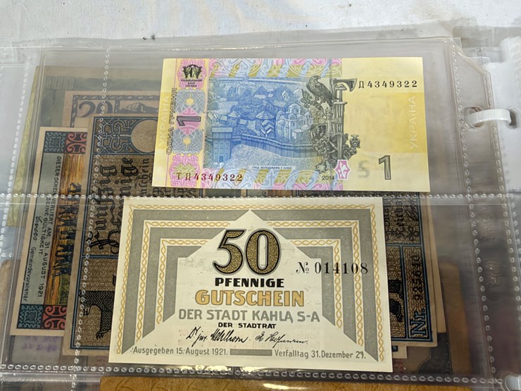 #40307-•-foreign-currency-bank-notes-image-47
