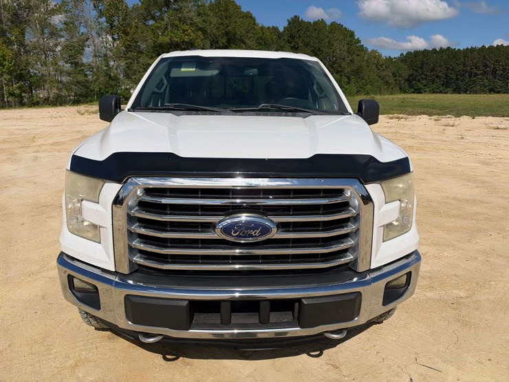 2015-ford-f150-xlt-image-5