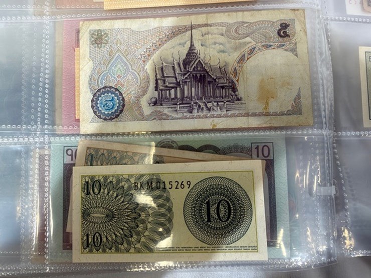 #40311-•-foreign-currency-bank-notes-image-163