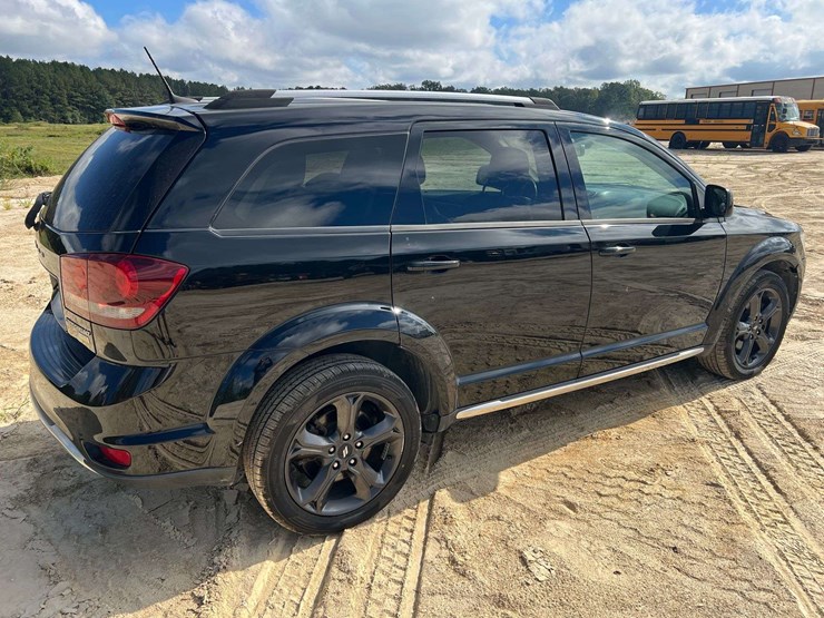 2018-dodge-journey-image-3