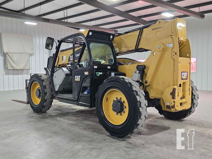 2018-caterpillar-tl642d-image-4