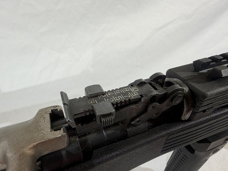 #37-•-sks-semi-automatic-rifle-image-44