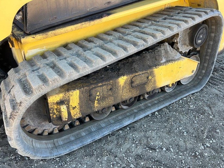 2013-yanmar-t210-image-14