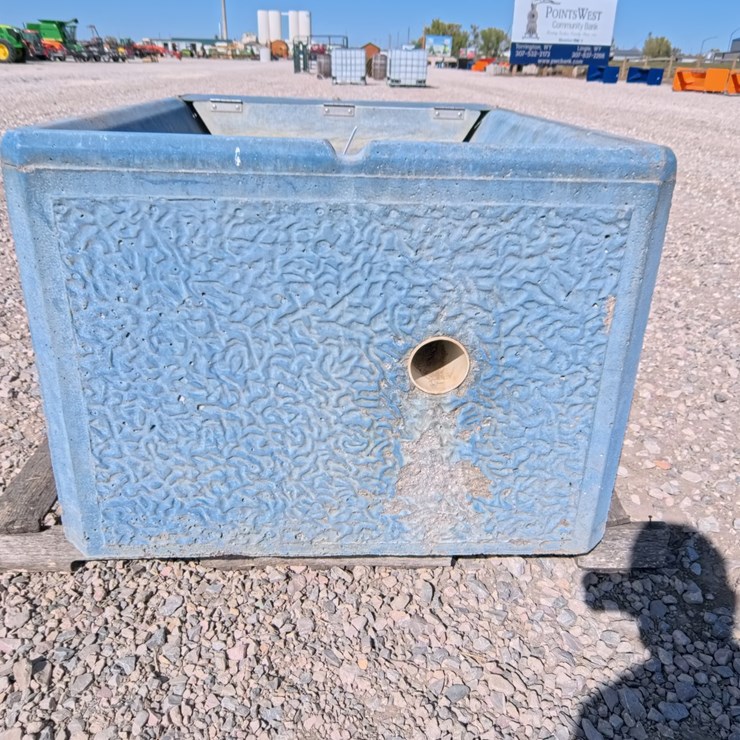 #2074 • JOHNSON Concrete Livestock Waterer
