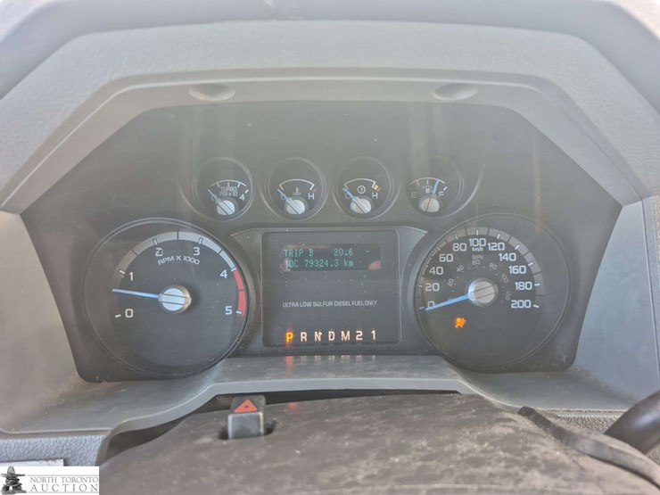 2014-ford-f450-image-11