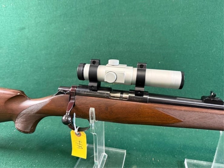 kimber-mdl.82-22-wmr-rifle-image-6