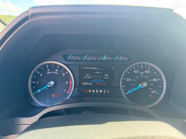 2020-ford-f250-xlt-image-14