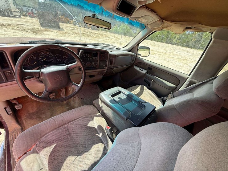 2000-chevrolet-silverado-1500-image-8