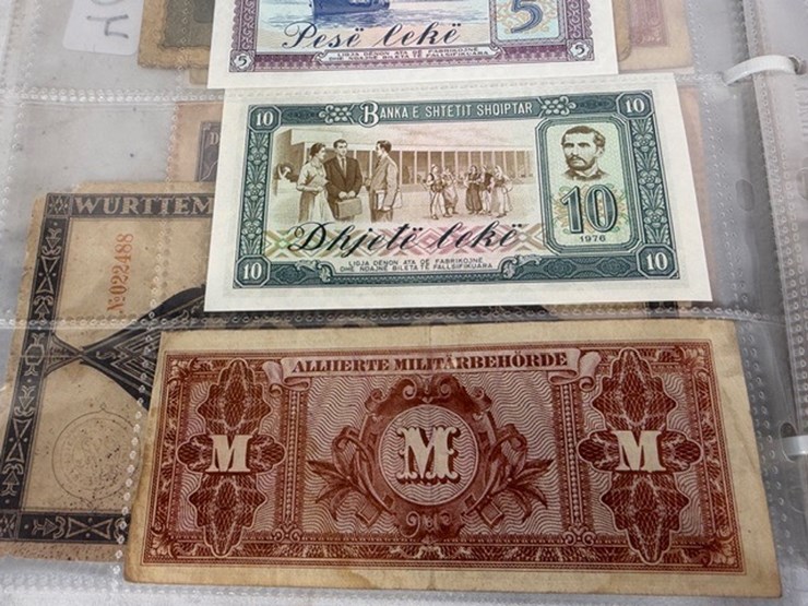 #40308-•-foreign-currency-bank-notes-image-18