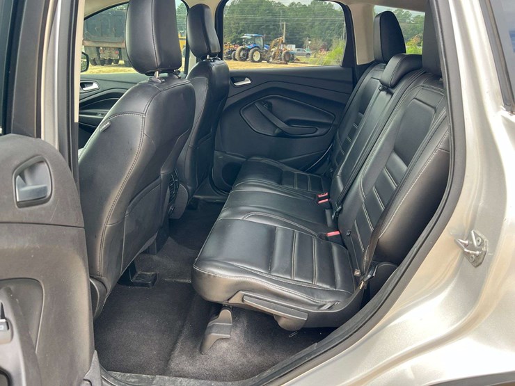 2019-ford-escape-image-15