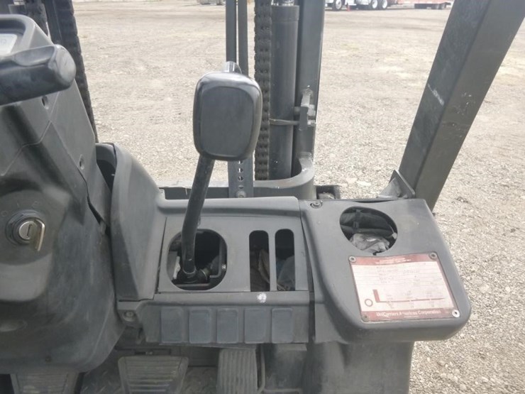 nissan-mcp1f2a20lv-forklift-image-8