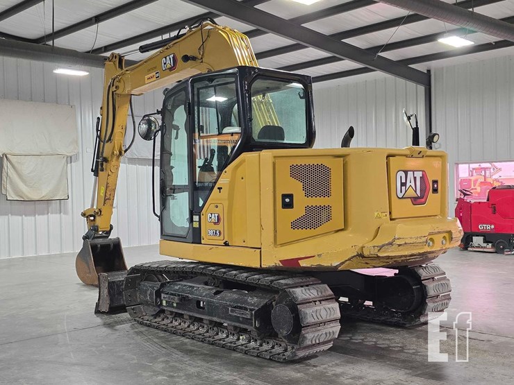 2021-caterpillar-307.5-image-4
