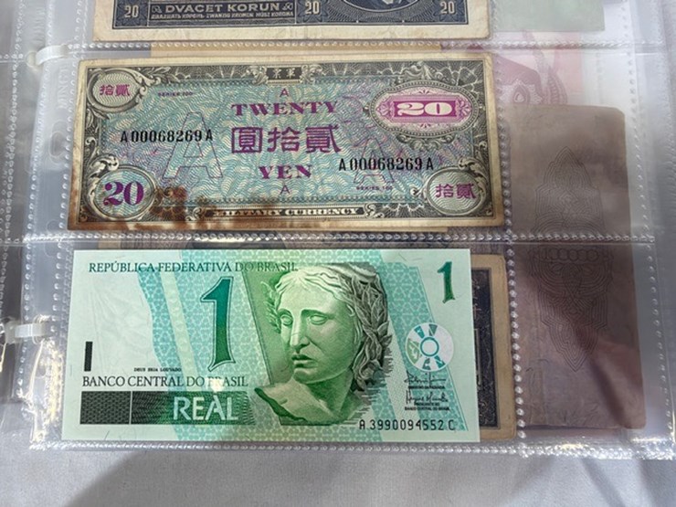 #40309-•-foreign-currency-bank-notes-image-12