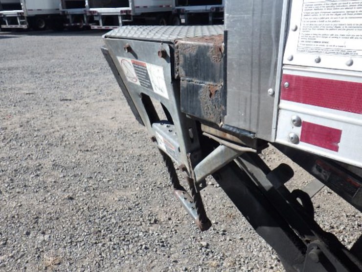 2016-international-durastar-4300-image-8