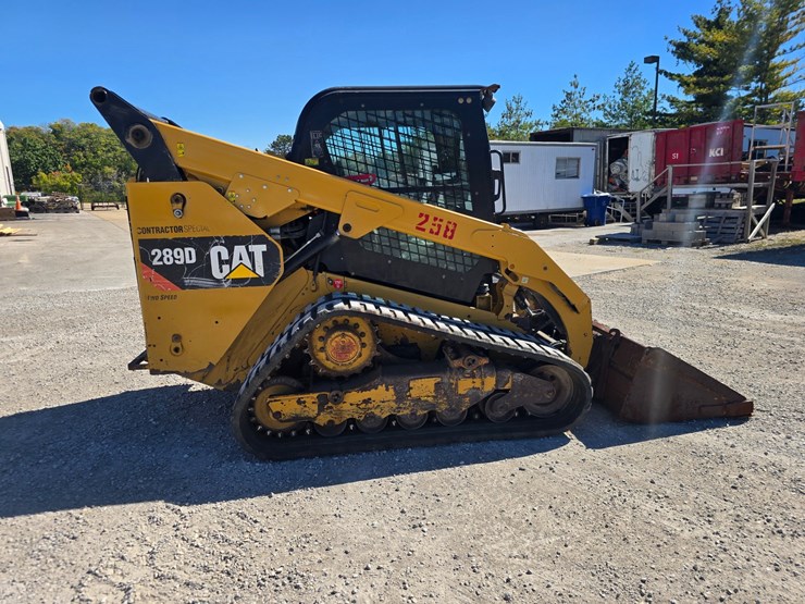 2016-caterpillar-289d-image-10