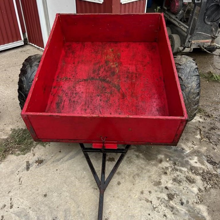 UTILITY WAGON 156