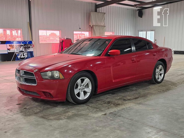 2013-dodge-image-1