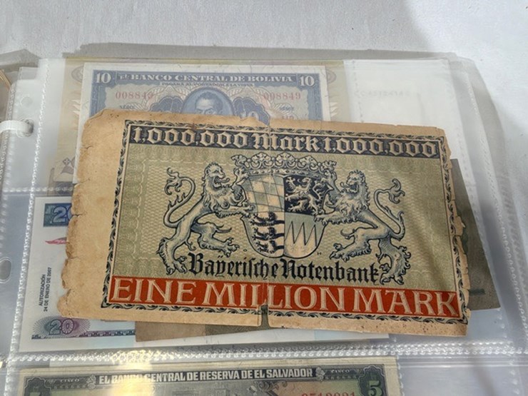 #40309-•-foreign-currency-bank-notes-image-45