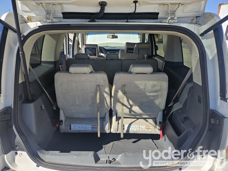 2009-ford-flex-image-23