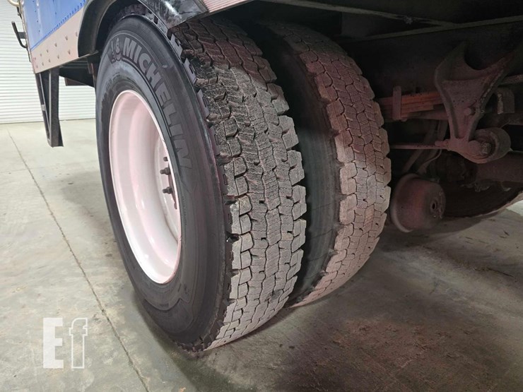 2013-international-durastar-4300-image-20