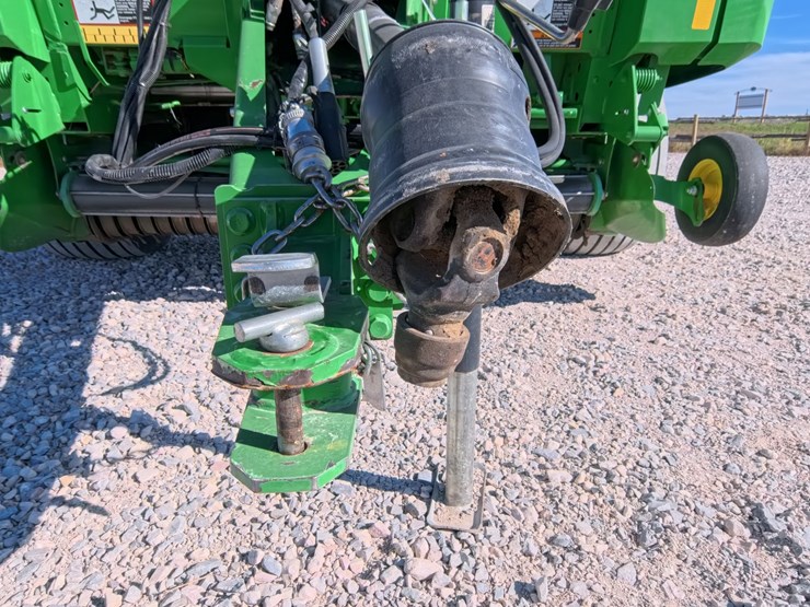 john-deere-569-premium-image-12