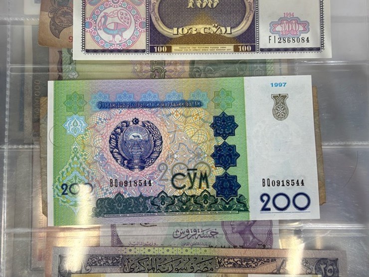 #40309-•-foreign-currency-bank-notes-image-91