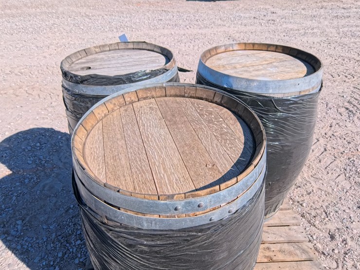 #2065-•-59-gallon-whiskey-barrels-(3-count)-image-4