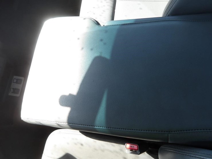 2013-ford-f150-image-16
