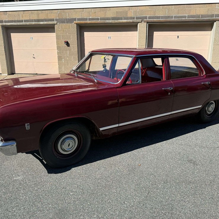 1965 Chevrolet Chevelle 300 Deluxe 4-Door Sedan (33,434 Miles)