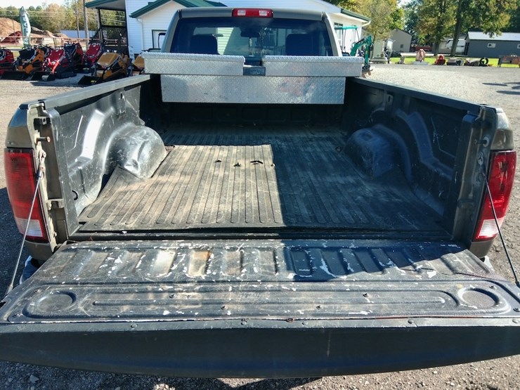 2014-dodge-2500-image-19