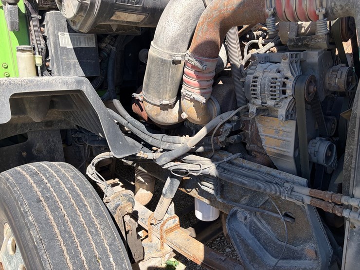 2007-peterbilt-387-image-13