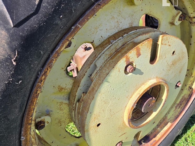 john-deere-60-image-22