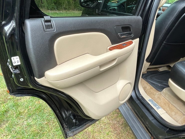 2007-chevrolet-tahoe-ltz-image-60