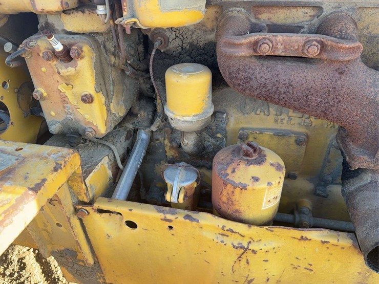 caterpillar-d4-image-28