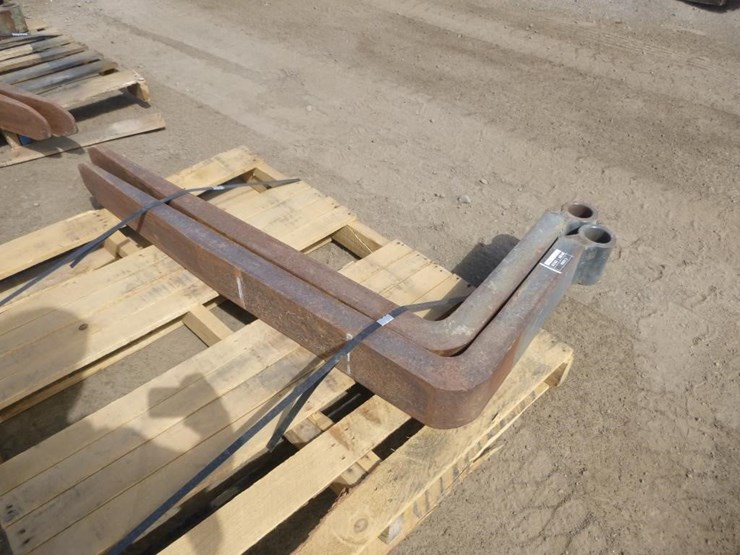 48"-reach-lift-forks-image-4