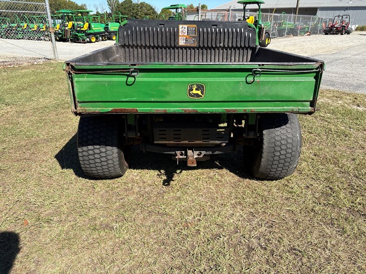 john-deere-gator-image-15