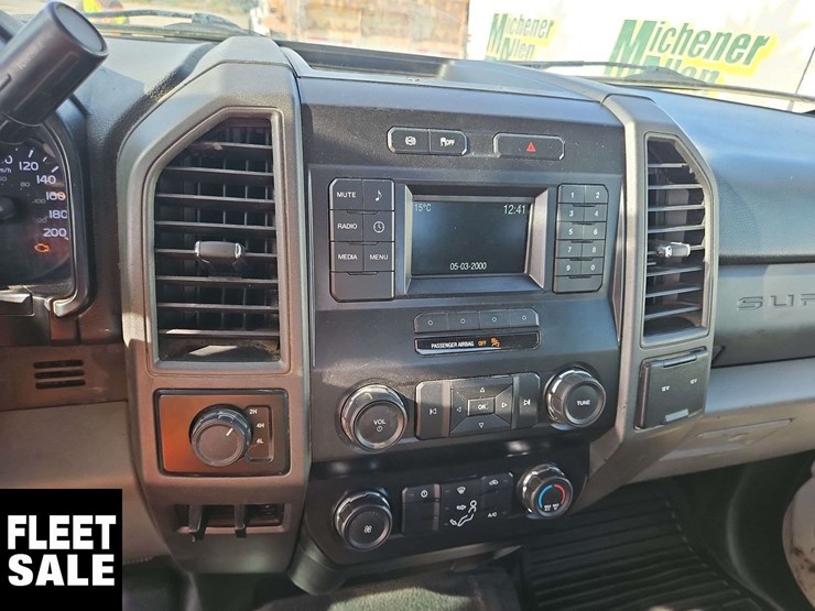 2019-ford-f550-image-16