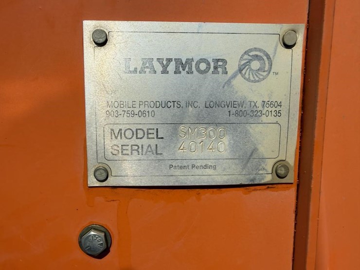 lay-mor-sm-300-3-wheel-broom-image-46