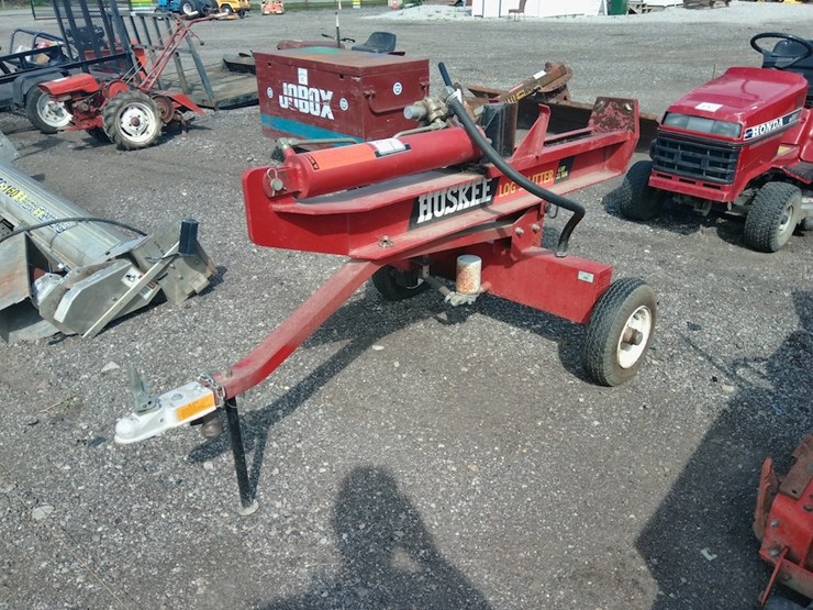 huskee-22-ton-log-splitter-image-1