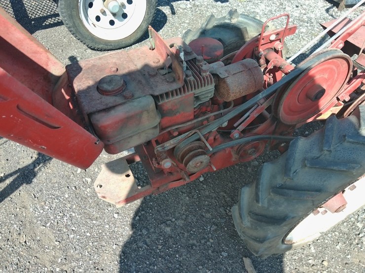 sullivan-rear-tine-rototiller-image-4