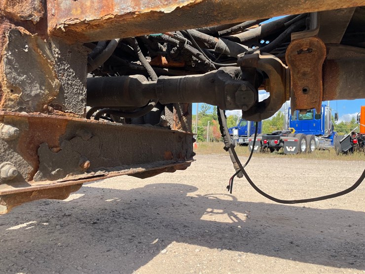 2005-kenworth-t800-image-49