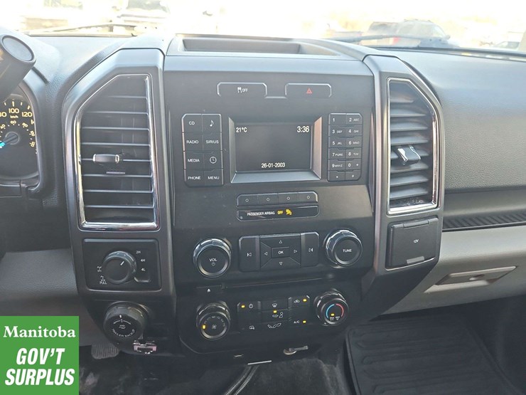 2016-ford-f150-image-19