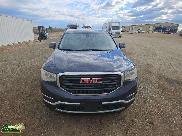 2018-gmc-acadia-image-5