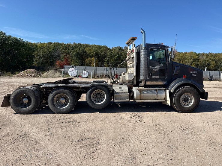 2005-kenworth-t800-image-6