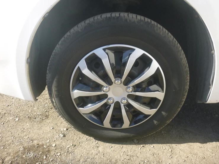 2008-toyota-sienna-image-15