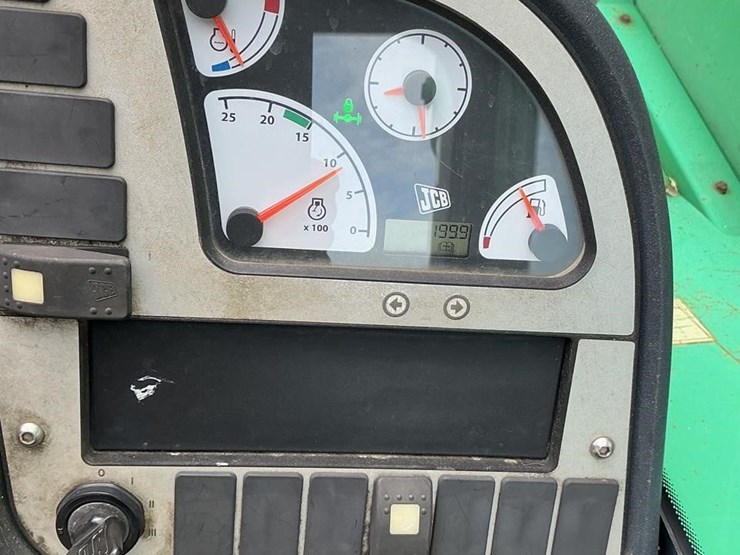 2011-jcb-507-42-image-14