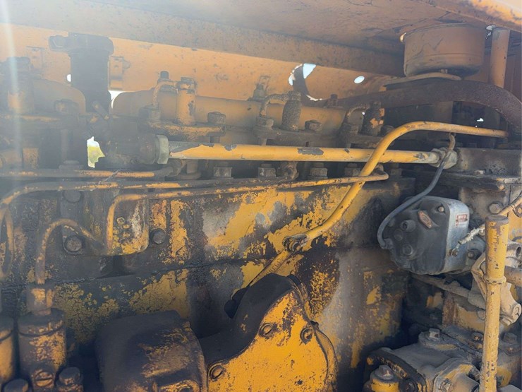 caterpillar-d5-image-38